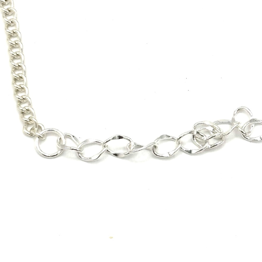 Hand Crafted Focal Bead Necklace Olive and Cream - Picture 5 of 10